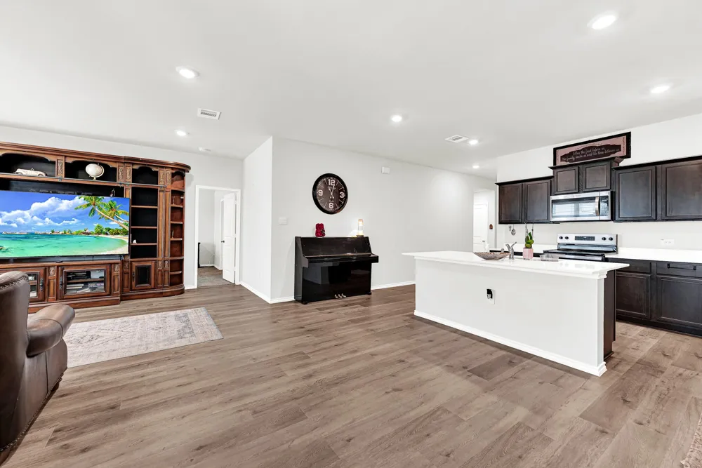 402 Branch Canyon Way Princeton, TX 75407