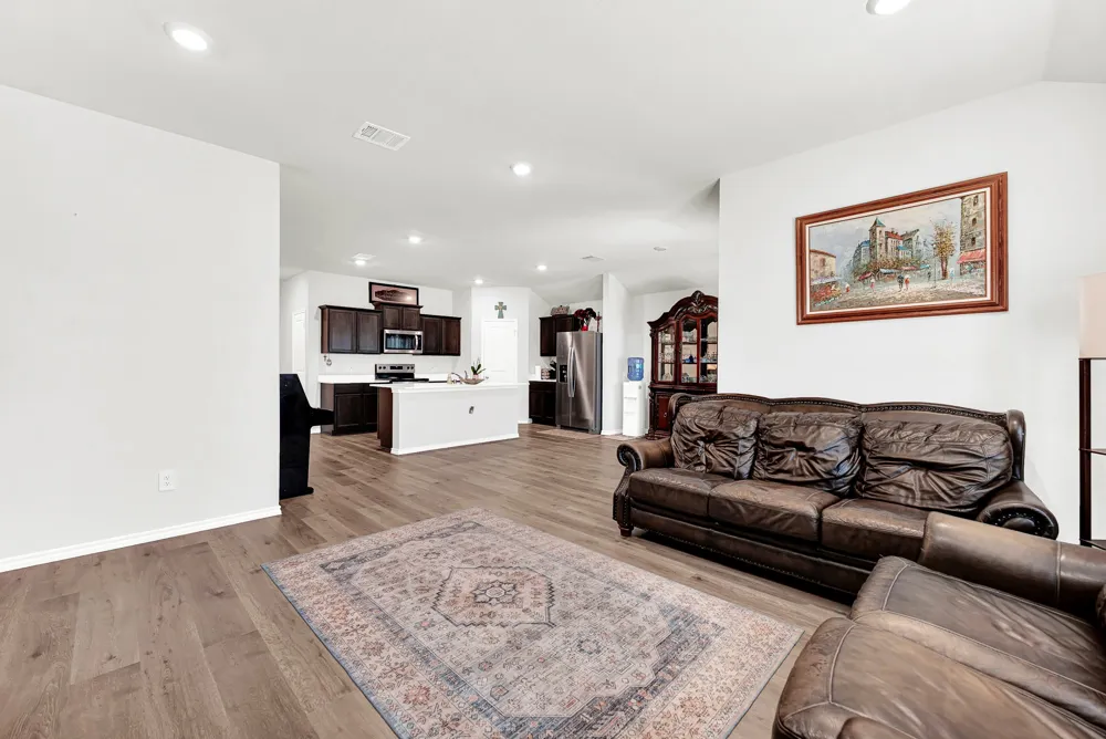 402 Branch Canyon Way Princeton, TX 75407