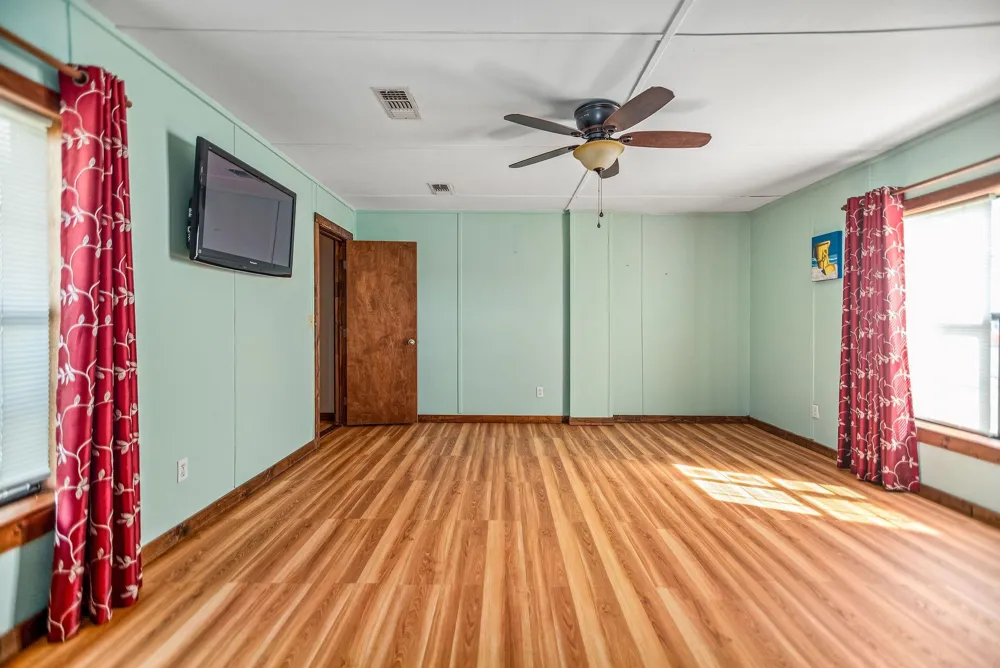 124 Hopper Road Tivoli, TX 77990
