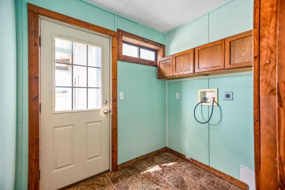 124 Hopper Road Tivoli, TX 77990