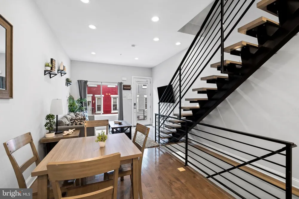 1535 S CAPITOL STREET Philadelphia, PA 19146