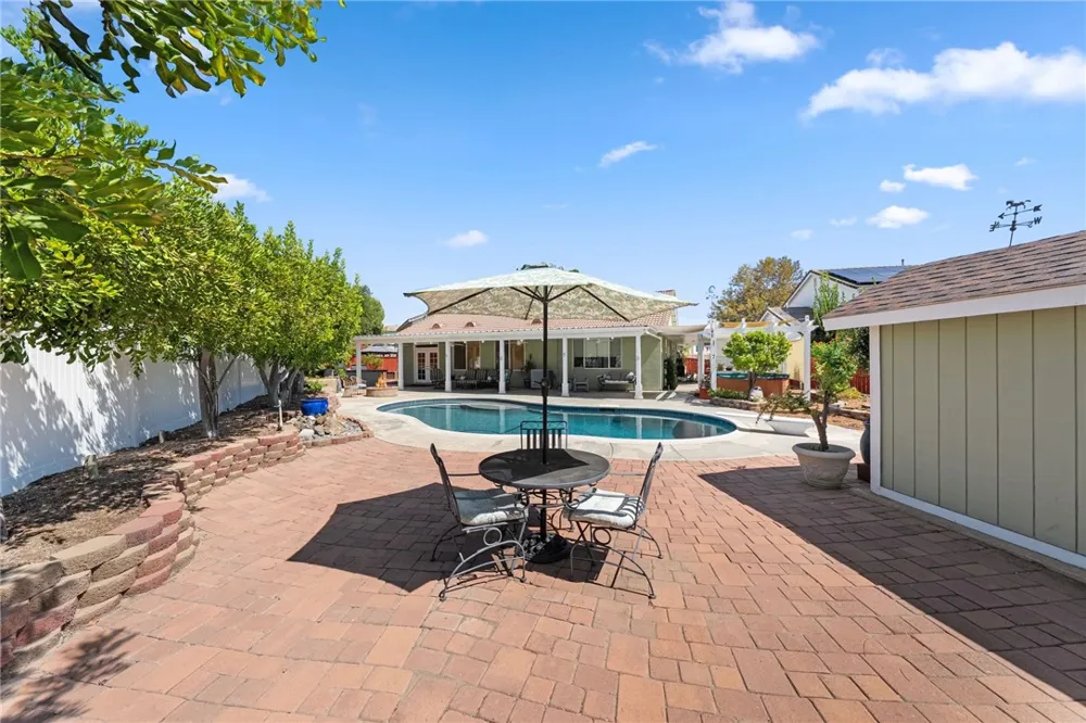 31637 Woodview Circle Menifee, CA 92584