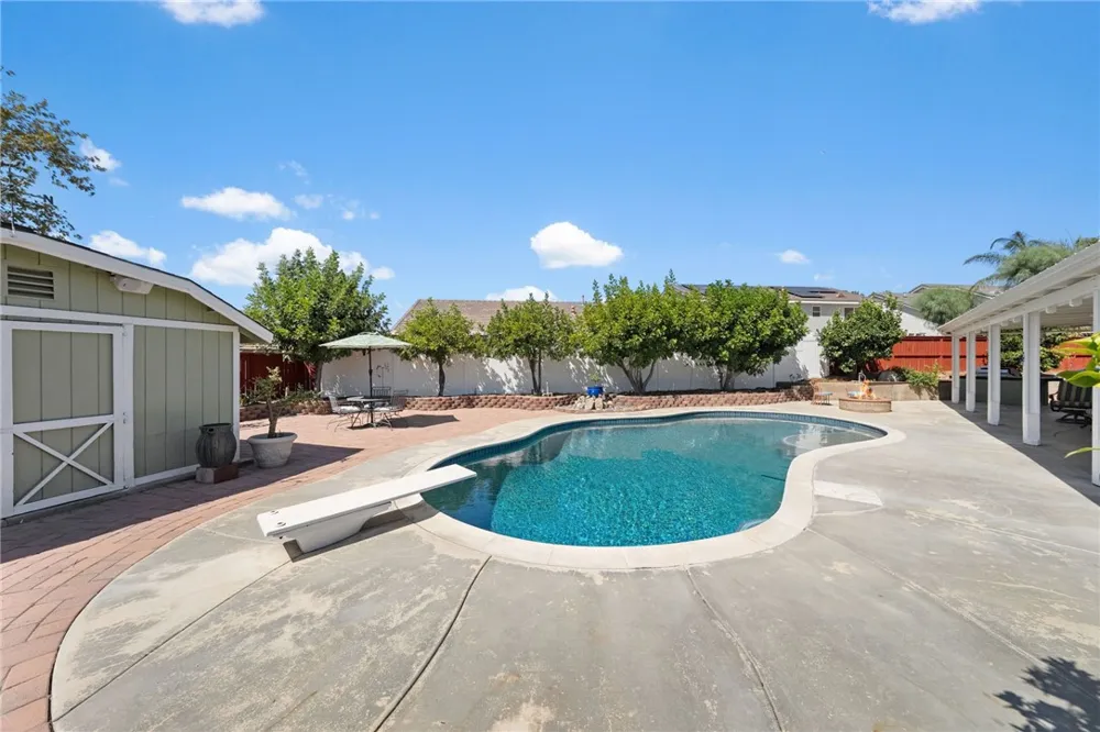 31637 Woodview Circle Menifee, CA 92584