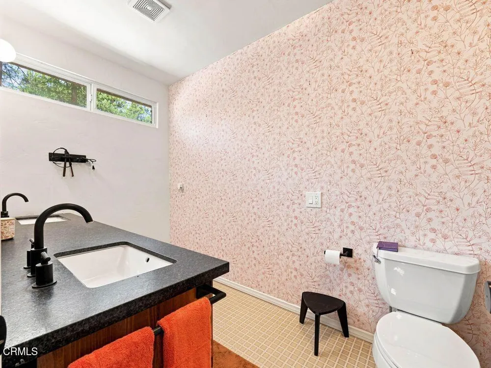 41435 Mcwhinney Lane Big Bear Lake, CA 92315
