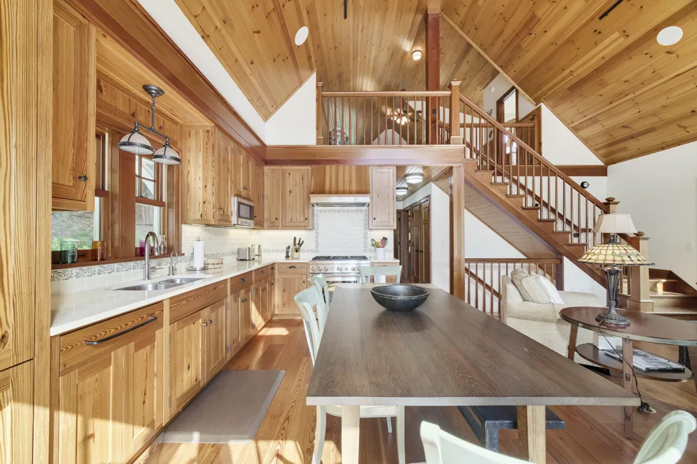 12493 Lakeview Road Bear Lake, MI 49614