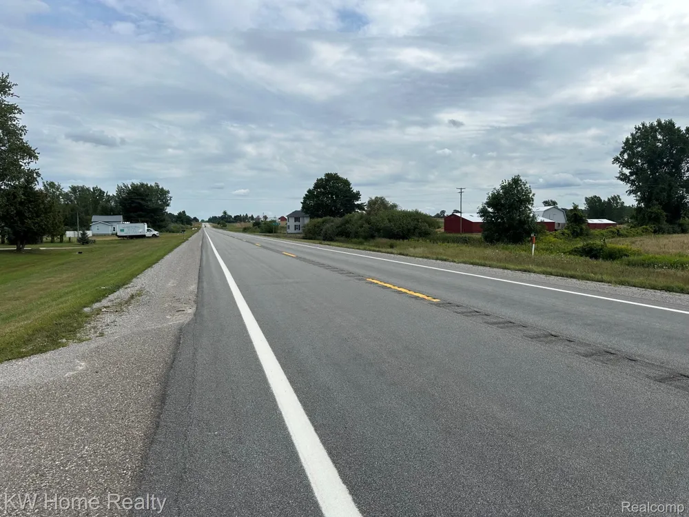 2911 E Sanilac Road Wells Township, MI 48723