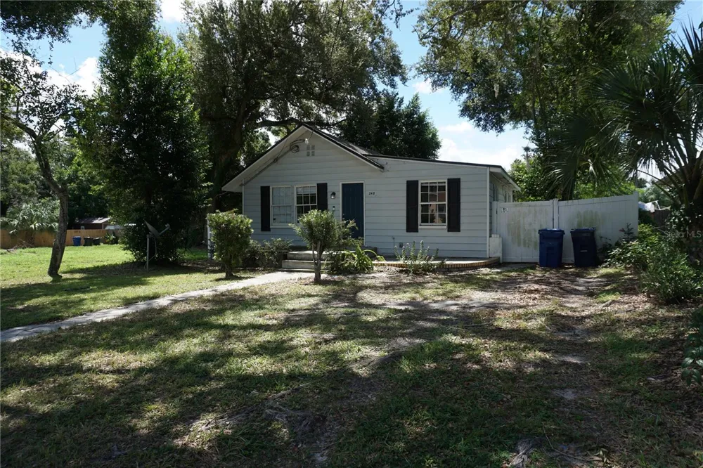 248 AVENUE L NE Winter Haven, FL 33881