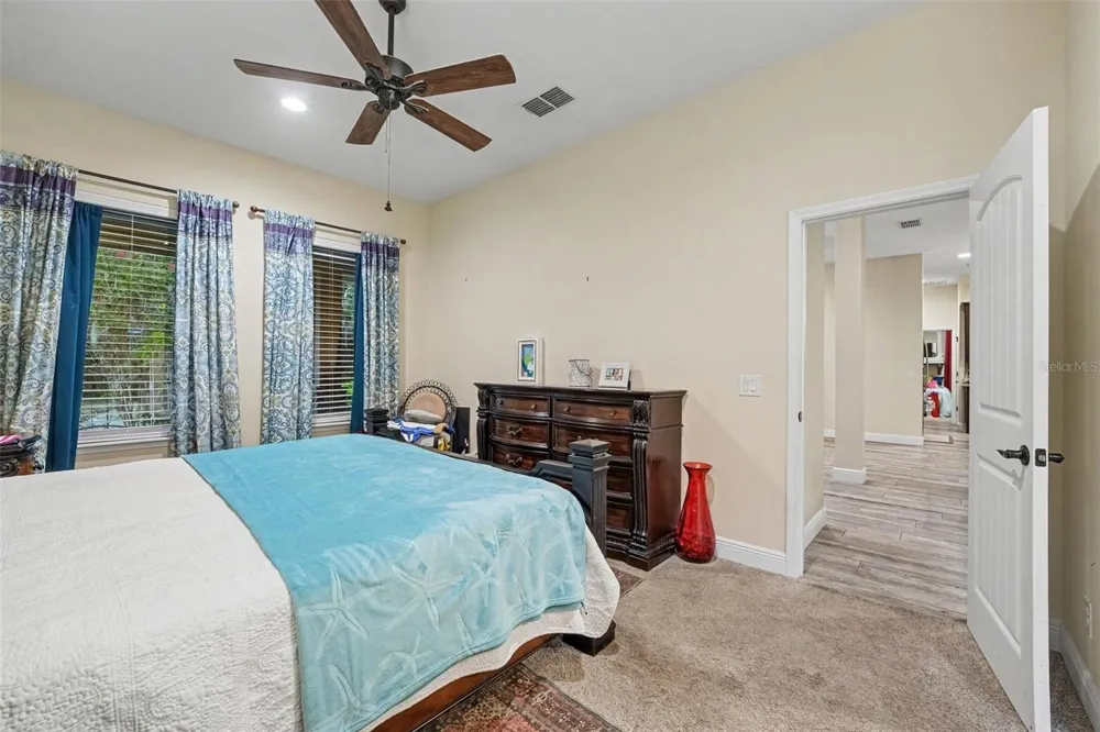 5231 JOE KING ROAD Plant City, FL 33567