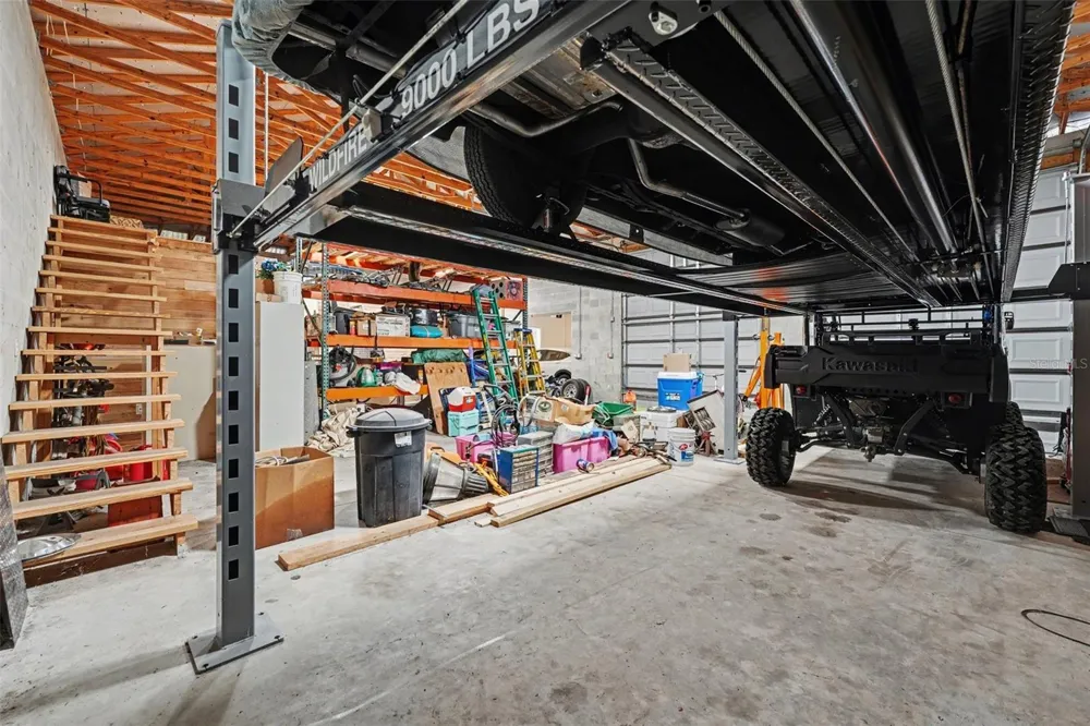 5231 JOE KING ROAD Plant City, FL 33567