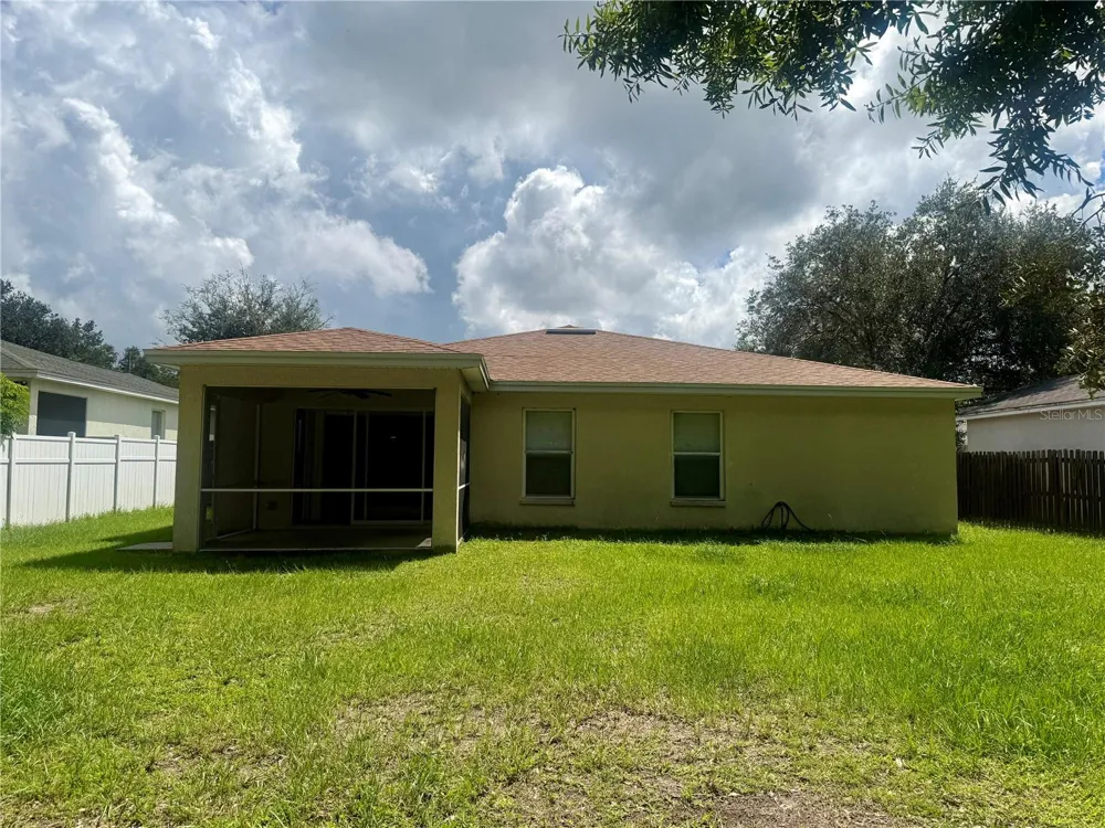 2021 SWEETFERN PLACE Lakeland, FL 33810