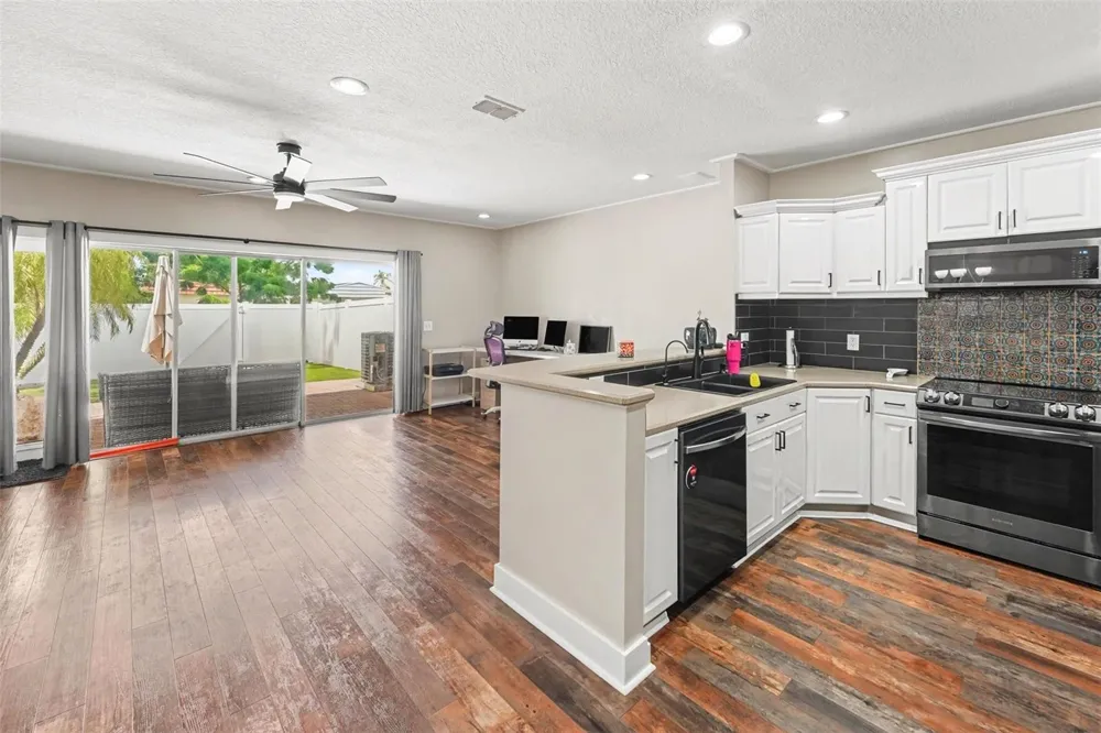 6980 ULMERTON ROAD #9E Largo, FL 33771