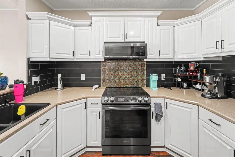 6980 ULMERTON ROAD #9E Largo, FL 33771