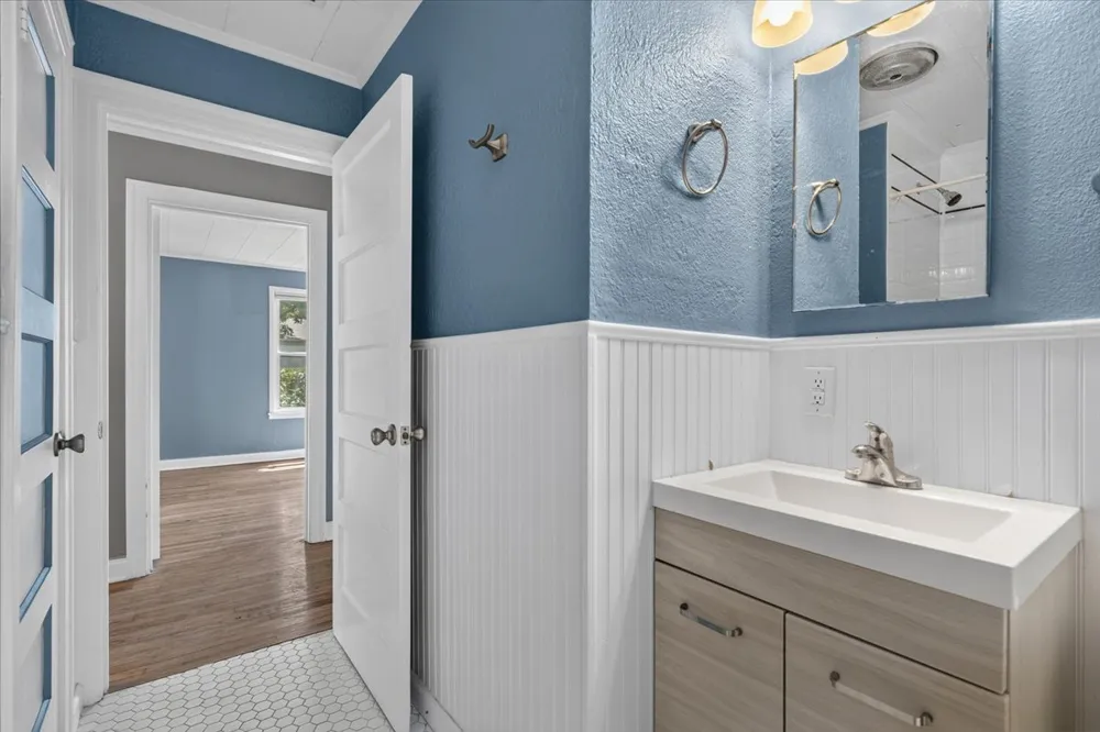 4800 Evans Avenue #A Austin, TX 78751