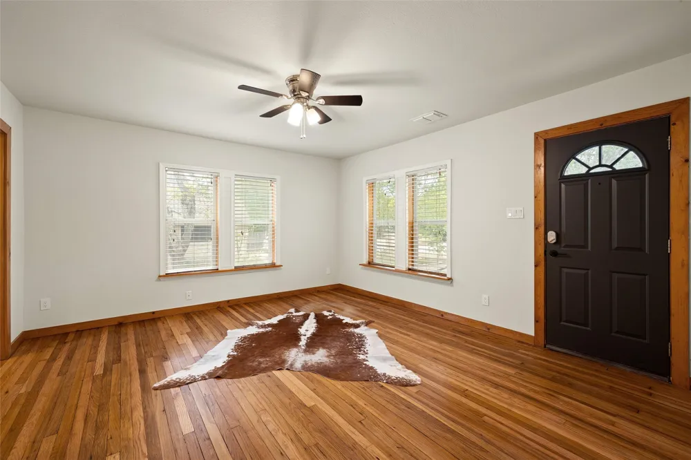 3306 Dalton Street Austin, TX 78745