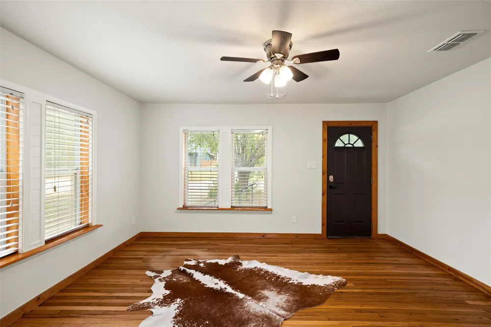 3306 Dalton Street Austin, TX 78745