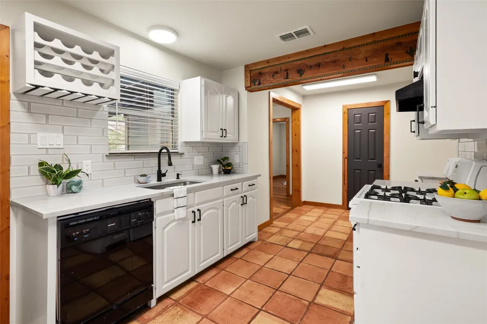 3306 Dalton Street Austin, TX 78745