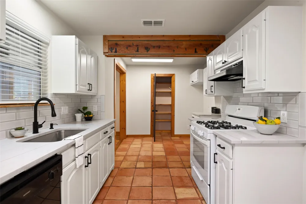 3306 Dalton Street Austin, TX 78745