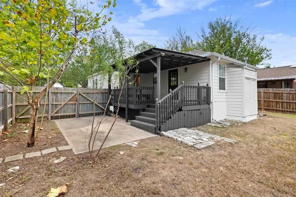 3306 Dalton Street Austin, TX 78745