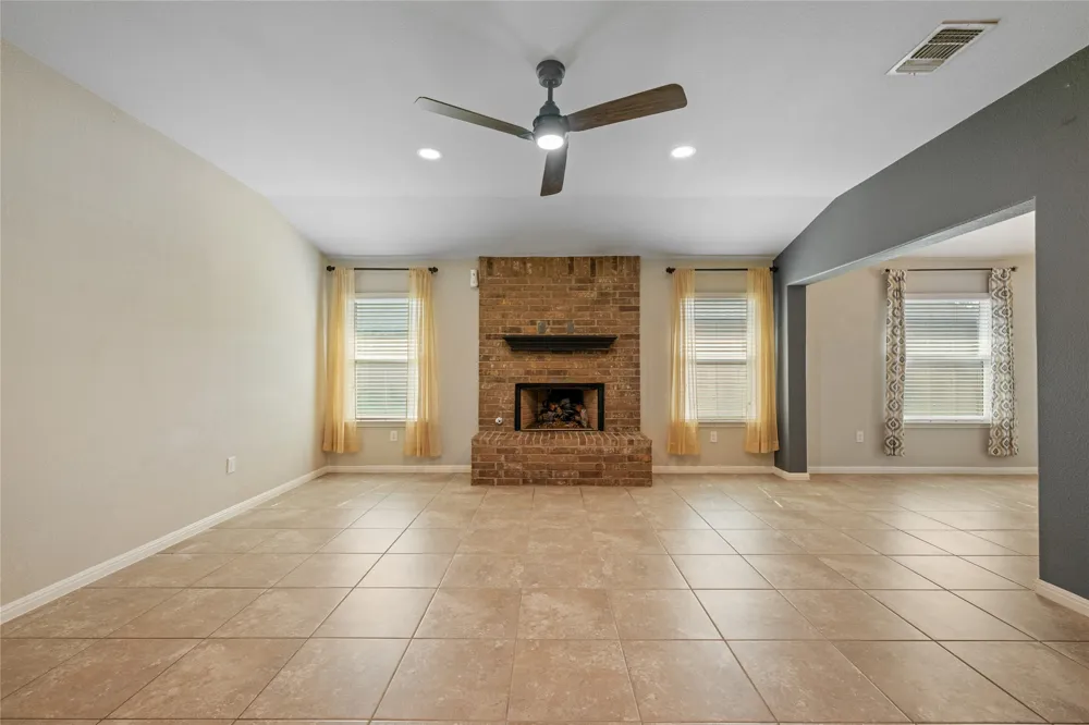 308 Moulins Lane Georgetown, TX 78626