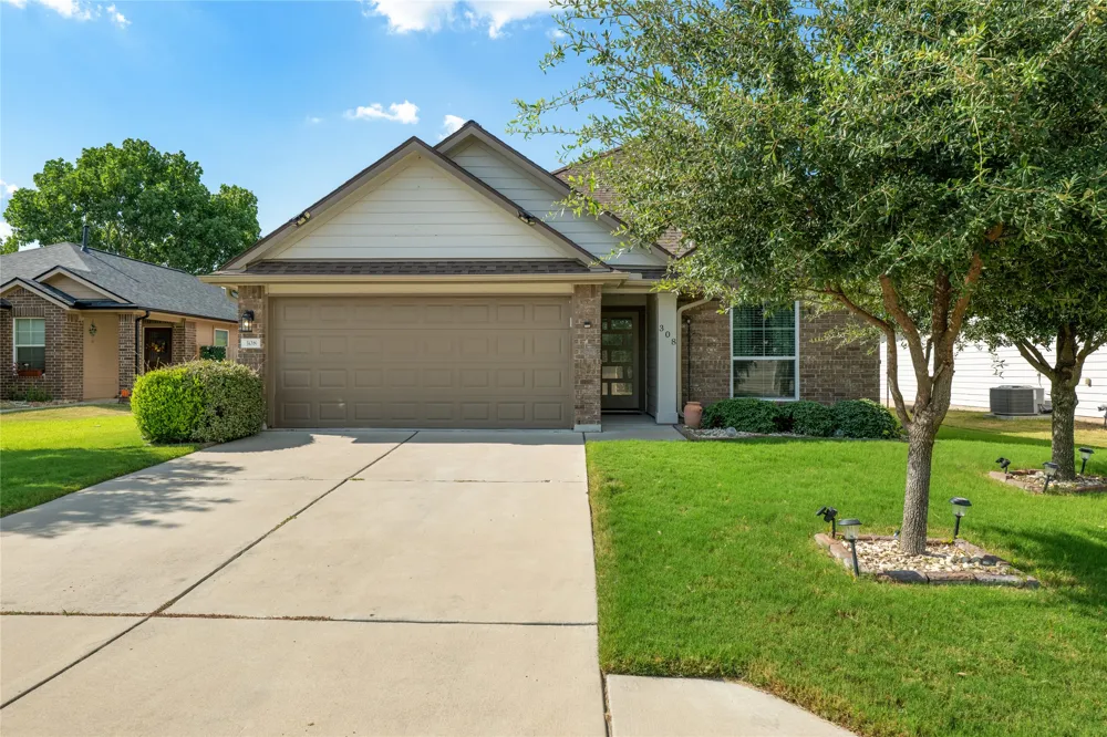 308 Moulins Lane Georgetown, TX 78626
