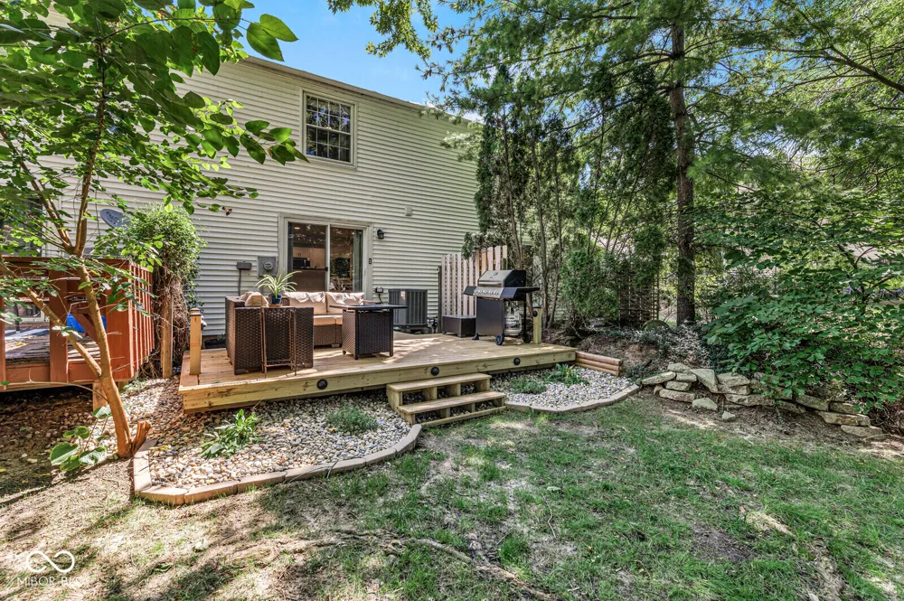 9442 Timber View Drive Indianapolis, IN 46250