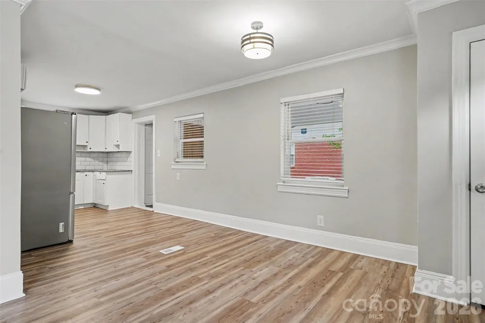 2728 Arnold Drive Charlotte, NC 28205