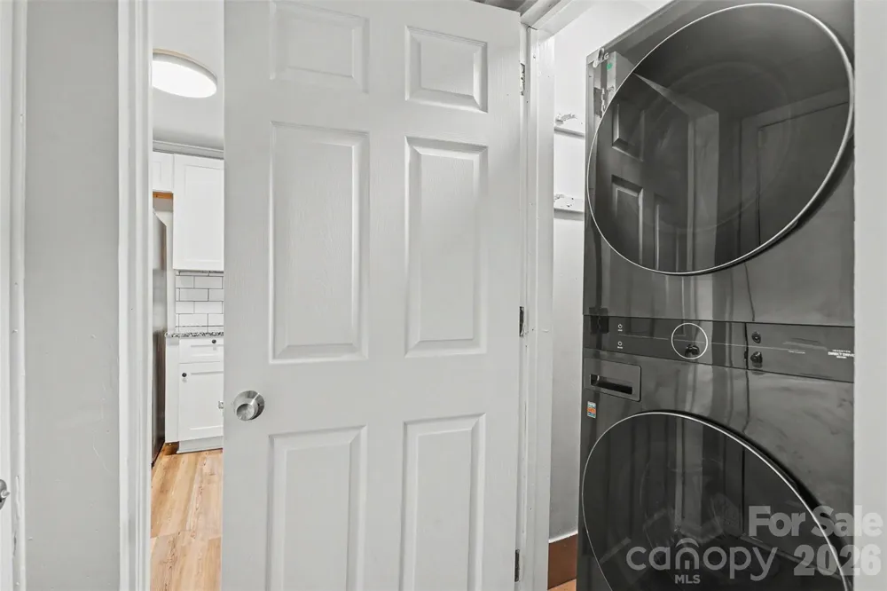 2728 Arnold Drive Charlotte, NC 28205