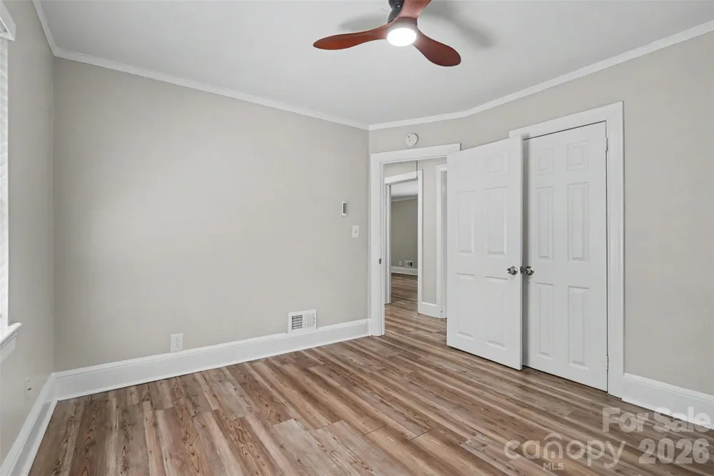 2728 Arnold Drive Charlotte, NC 28205