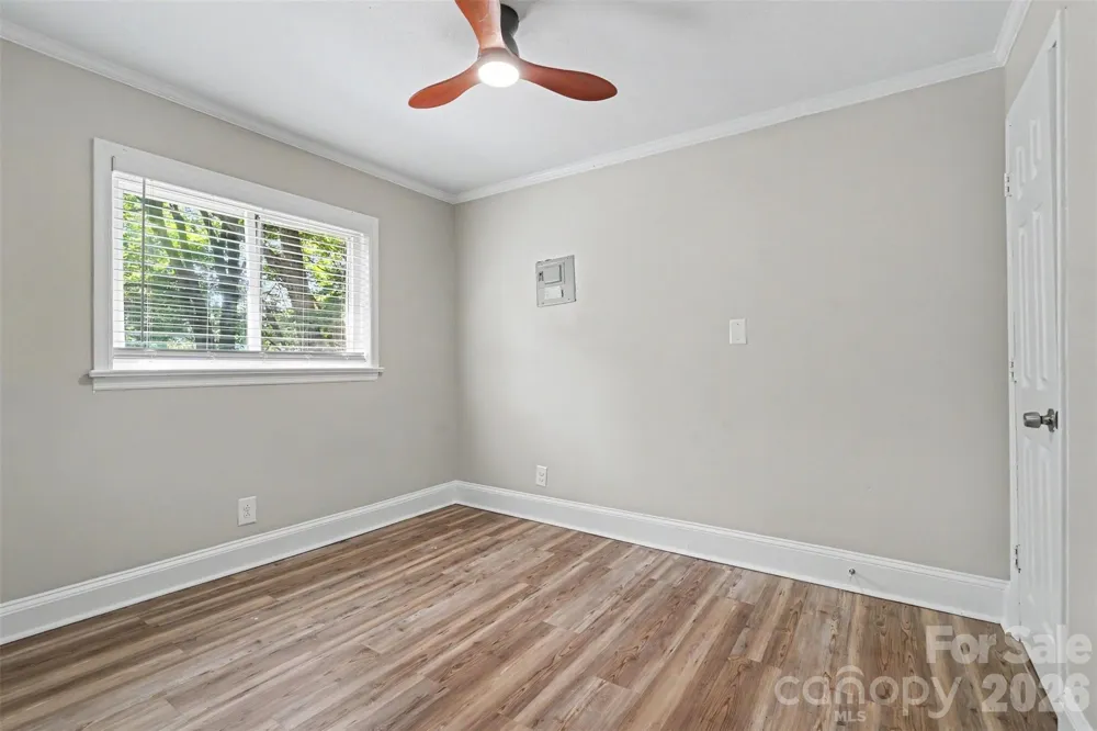 2728 Arnold Drive Charlotte, NC 28205