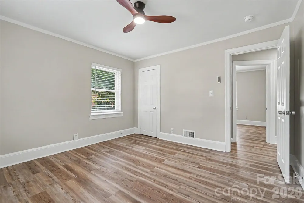 2728 Arnold Drive Charlotte, NC 28205