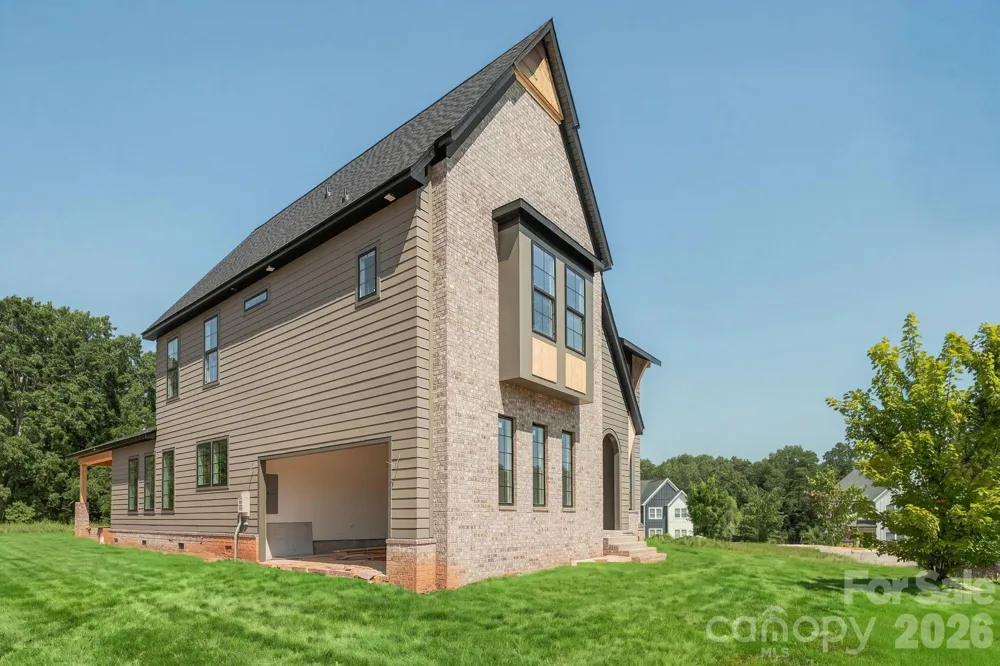3759 Old Village Drive Maiden, NC 28650