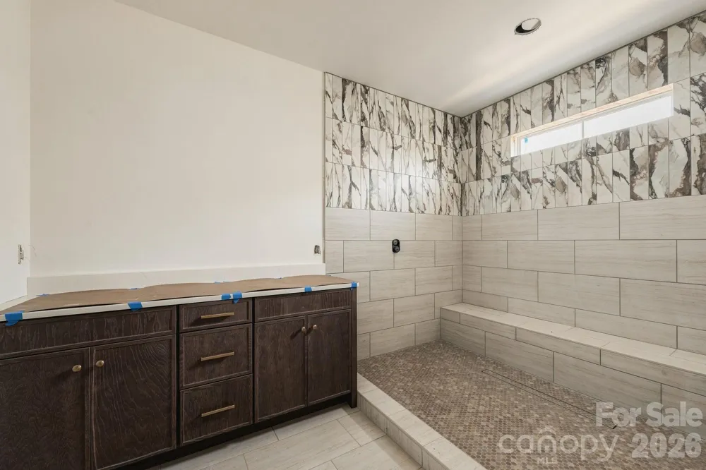 3759 Old Village Drive Maiden, NC 28650