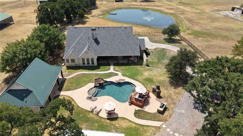 212 Oak Ridge Road Denison, TX 75021