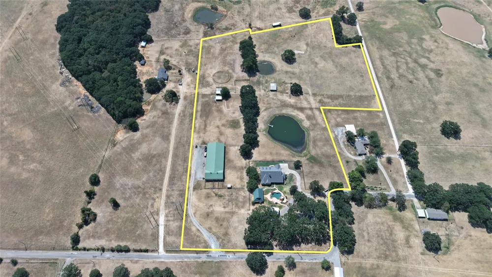 212 Oak Ridge Road Denison, TX 75021