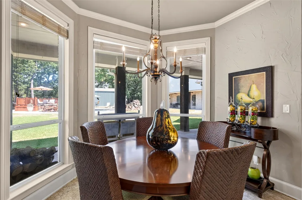 212 Oak Ridge Road Denison, TX 75021