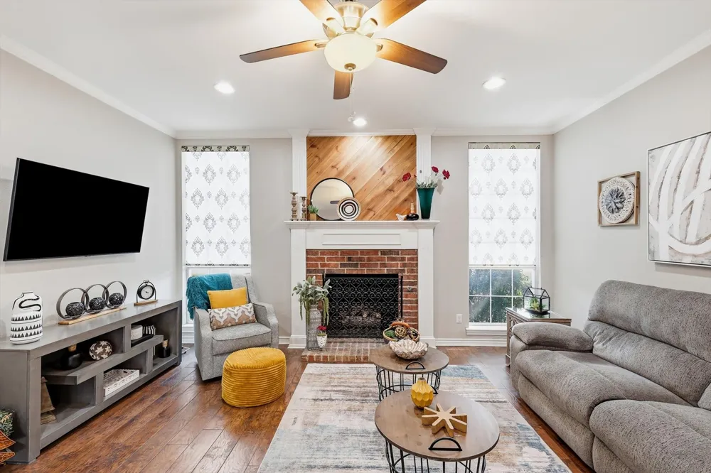 136 Cobblestone Row Denton, TX 76207