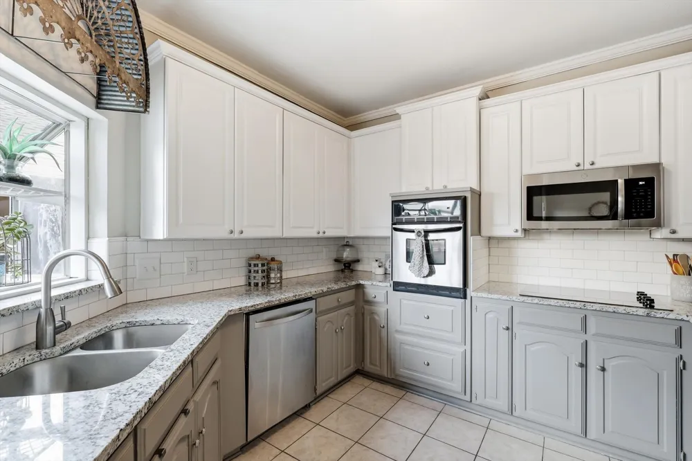 136 Cobblestone Row Denton, TX 76207