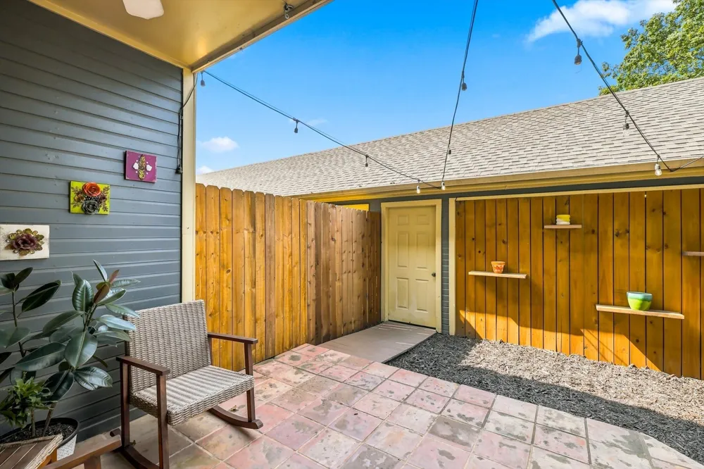136 Cobblestone Row Denton, TX 76207