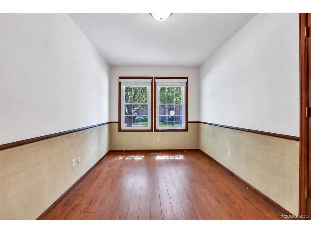 9225 W Jewell Place #105 Lakewood, CO 80227