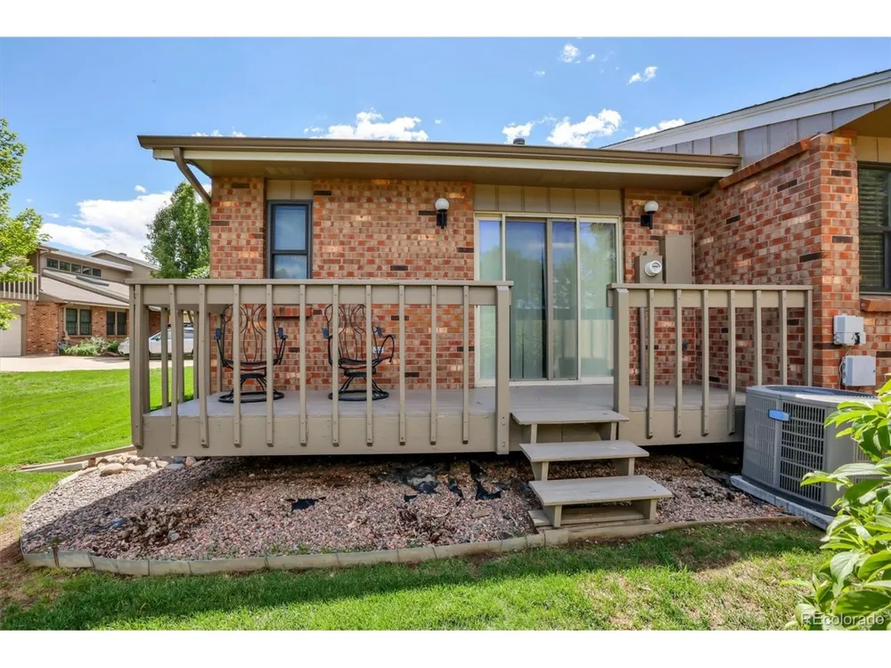 9225 W Jewell Place #105 Lakewood, CO 80227