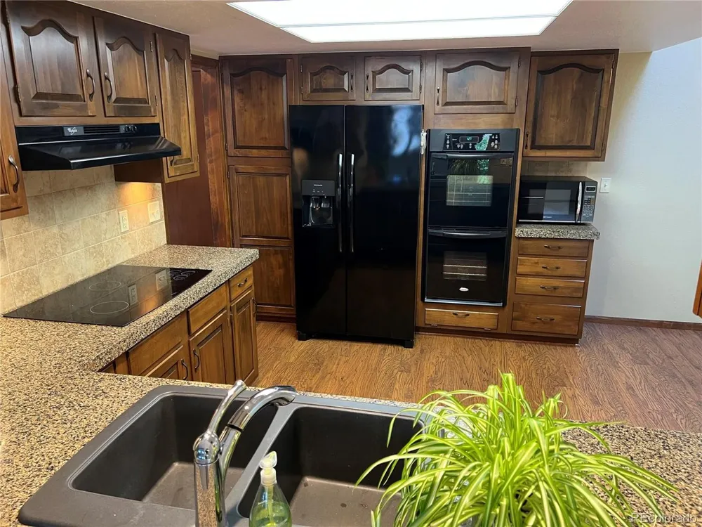 9225 W Jewell Place #105 Lakewood, CO 80227