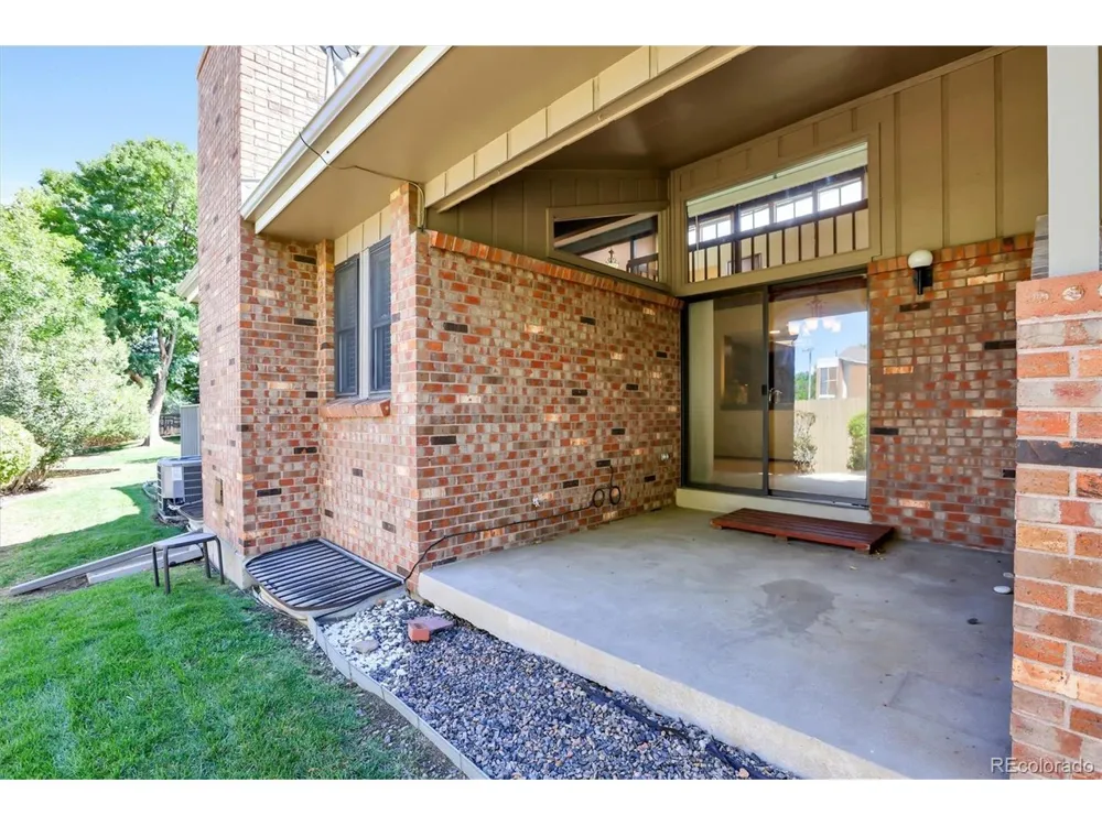9225 W Jewell Place #105 Lakewood, CO 80227