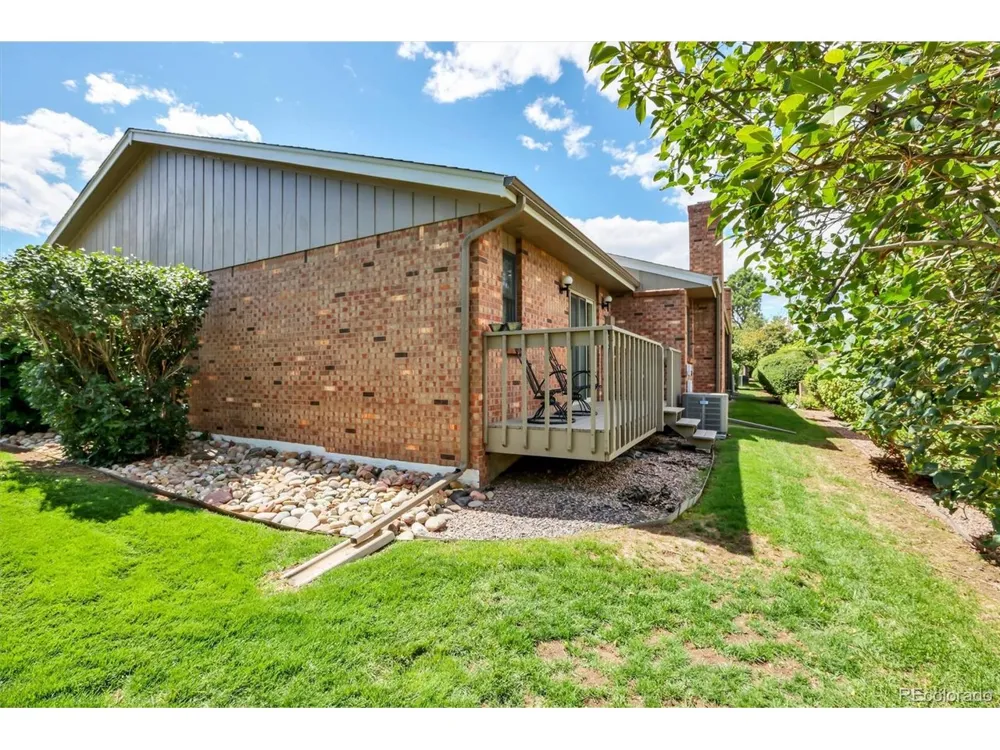 9225 W Jewell Place #105 Lakewood, CO 80227