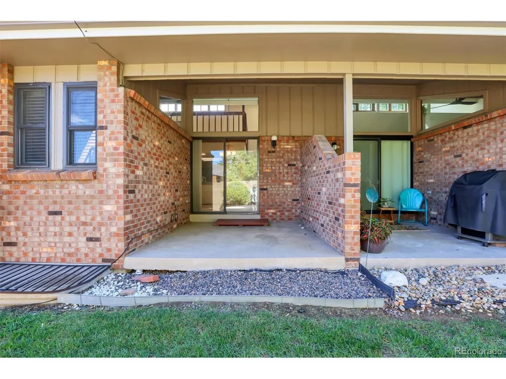 9225 W Jewell Place #105 Lakewood, CO 80227