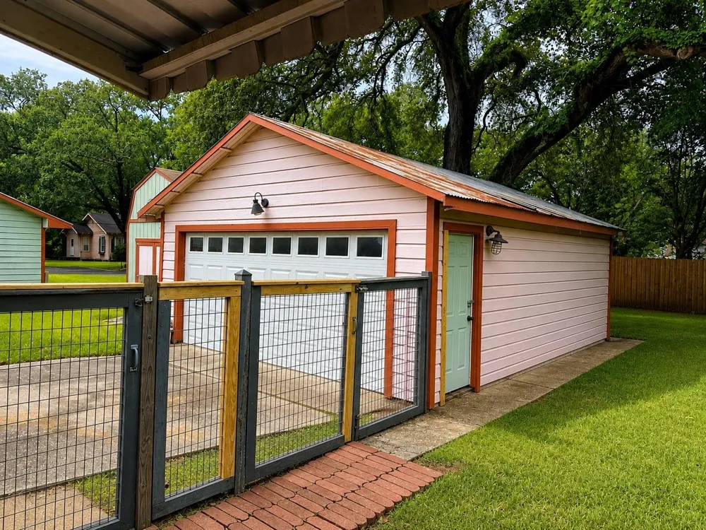 104 Flowers Street Dayton, TX 77535