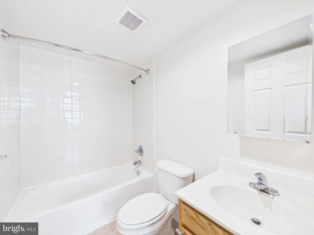 1600 CHESTNUT STREET #311 Philadelphia, PA 19103