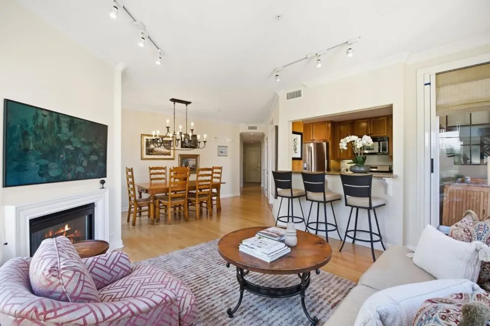 633 Elm Street #317 San Carlos, CA 94070