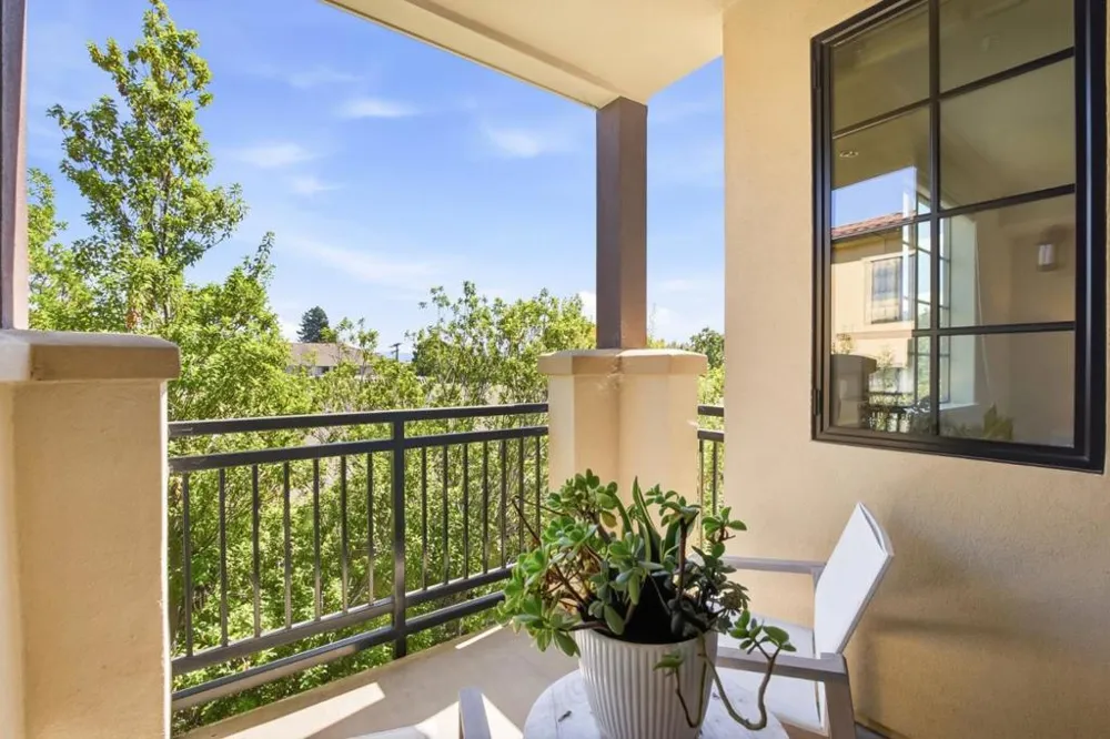 633 Elm Street #317 San Carlos, CA 94070