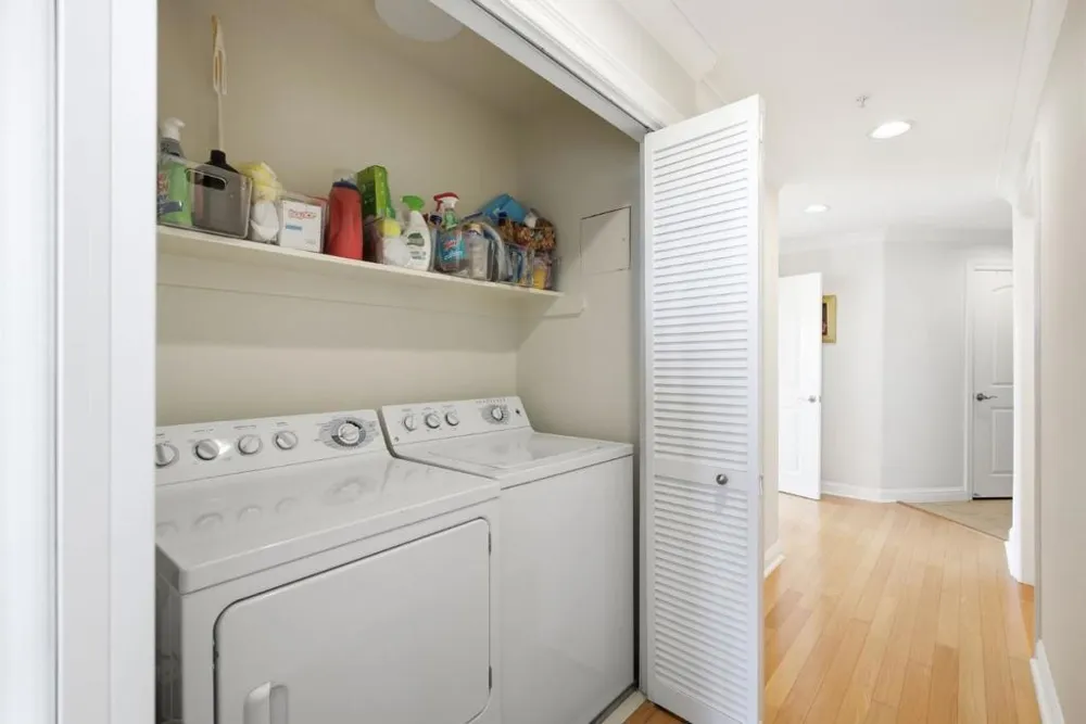 633 Elm Street #317 San Carlos, CA 94070