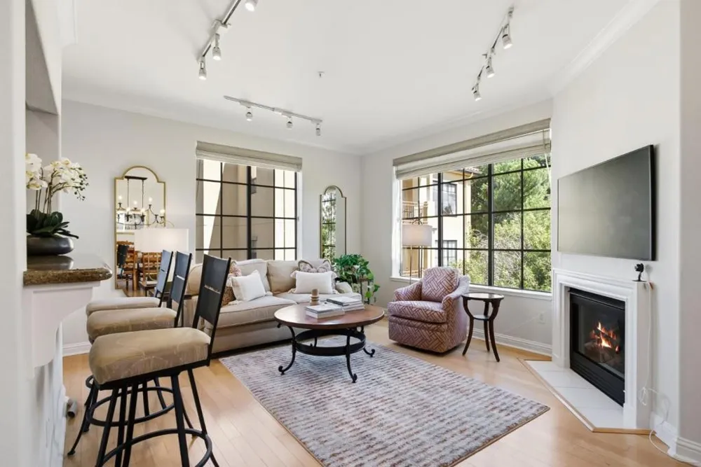 633 Elm Street #317 San Carlos, CA 94070